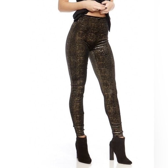 Spanx Velvet High Waist Leggings Size Large - Picture 3 of 13